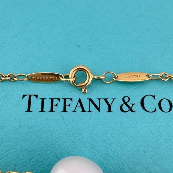 Tiffany & Co. 18k Gold Elsa Peretti® Pearls by the Yard Sprinkle Necklace 36" - Picture 4 of 6